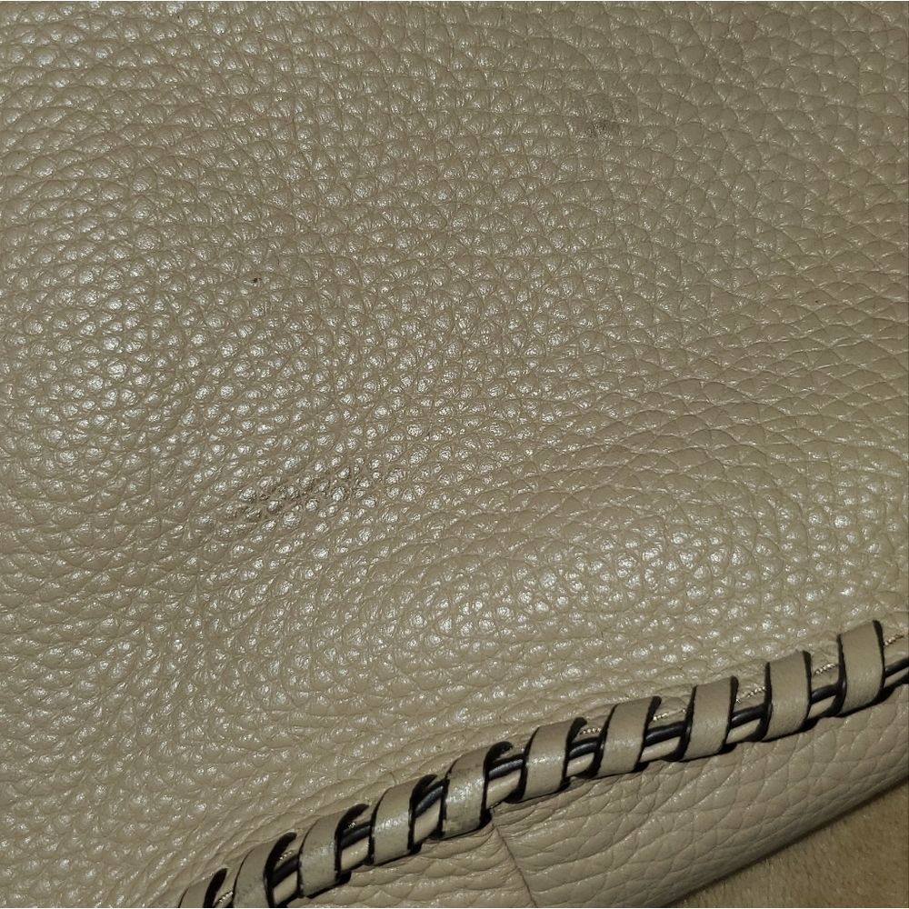 Authentic Michael Kors Whipped Chelsea - Picture 8 of 11